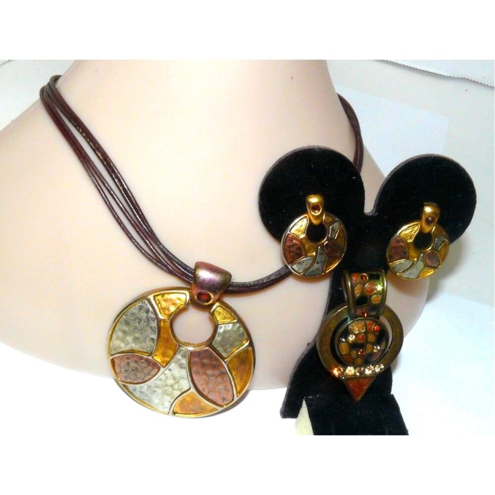Chicos Signed Mosaic Leather Necklace 2 Mixed Metal Pendants Earrings Set